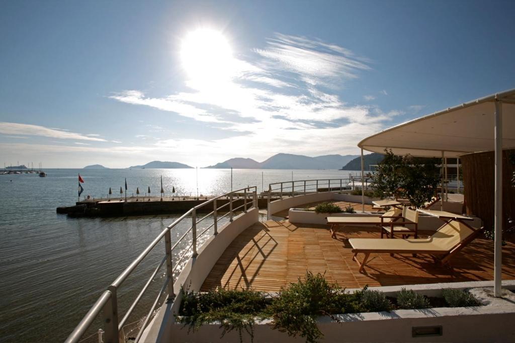 Piccolo Hotel Del Lido Lerici Esterno foto
